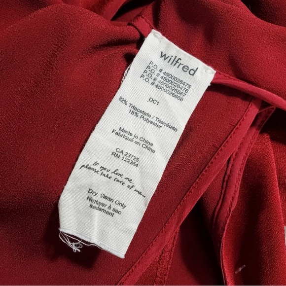 Wilfred Le Fou Red Satin Sleeveless Top - Picture 6 of 6